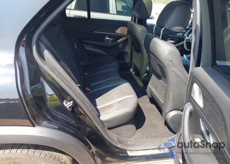 2022 Mercedes-Benz Gle 350 4Matic z USA, uszkodzony, nr VIN 4JGFB4KB7NA694077